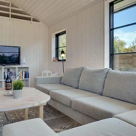 Gunver - 150m From The Sea By Interhome *