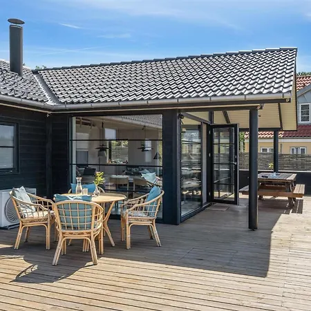 Gunver - 150m From The Sea By Interhome Vejby